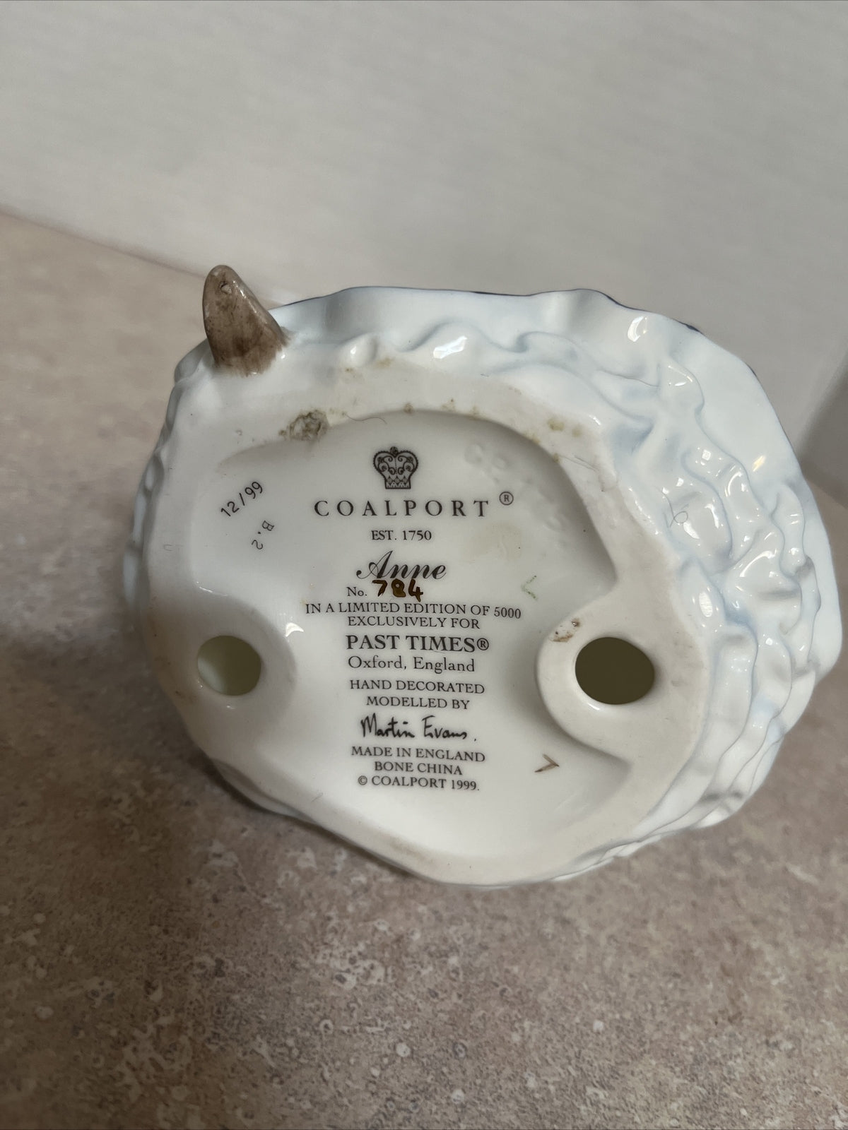 Coalport Bone China Limited Edition "Anne" Past Times Figurine #784