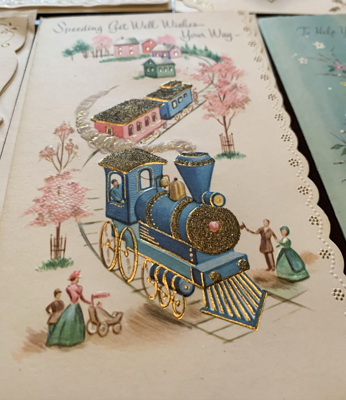 Lot of 20 Vintage Glitter and Golt-Trimmed Greeting Cards