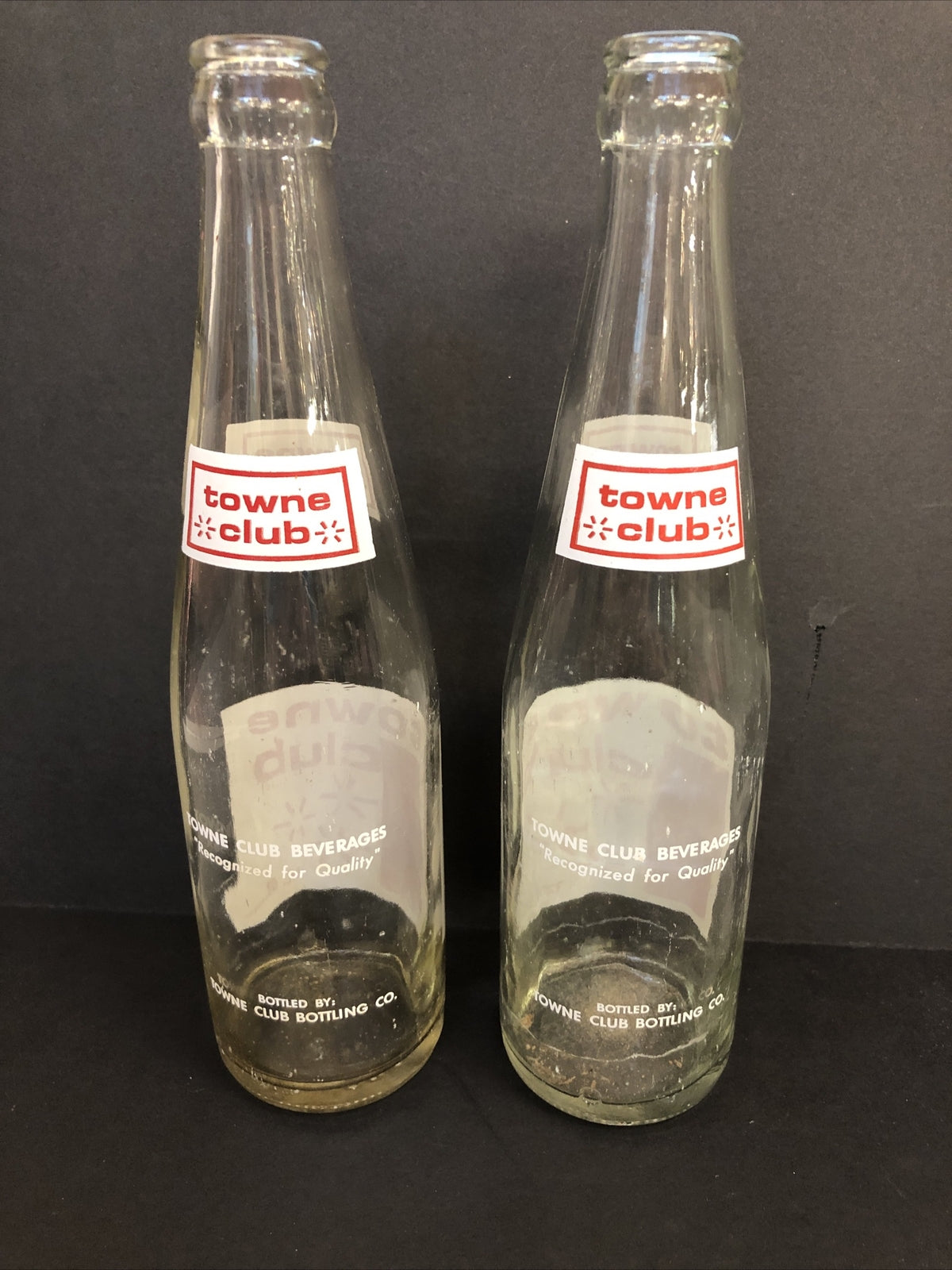 Vintage Towne Club Beverages RED Label  Glass Bottle 12oz Soda Pop Lot of 2