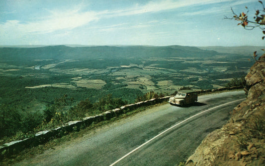 Famous Bends Of The Shenandoah River Skyline Drive VA Virginia  Postcard