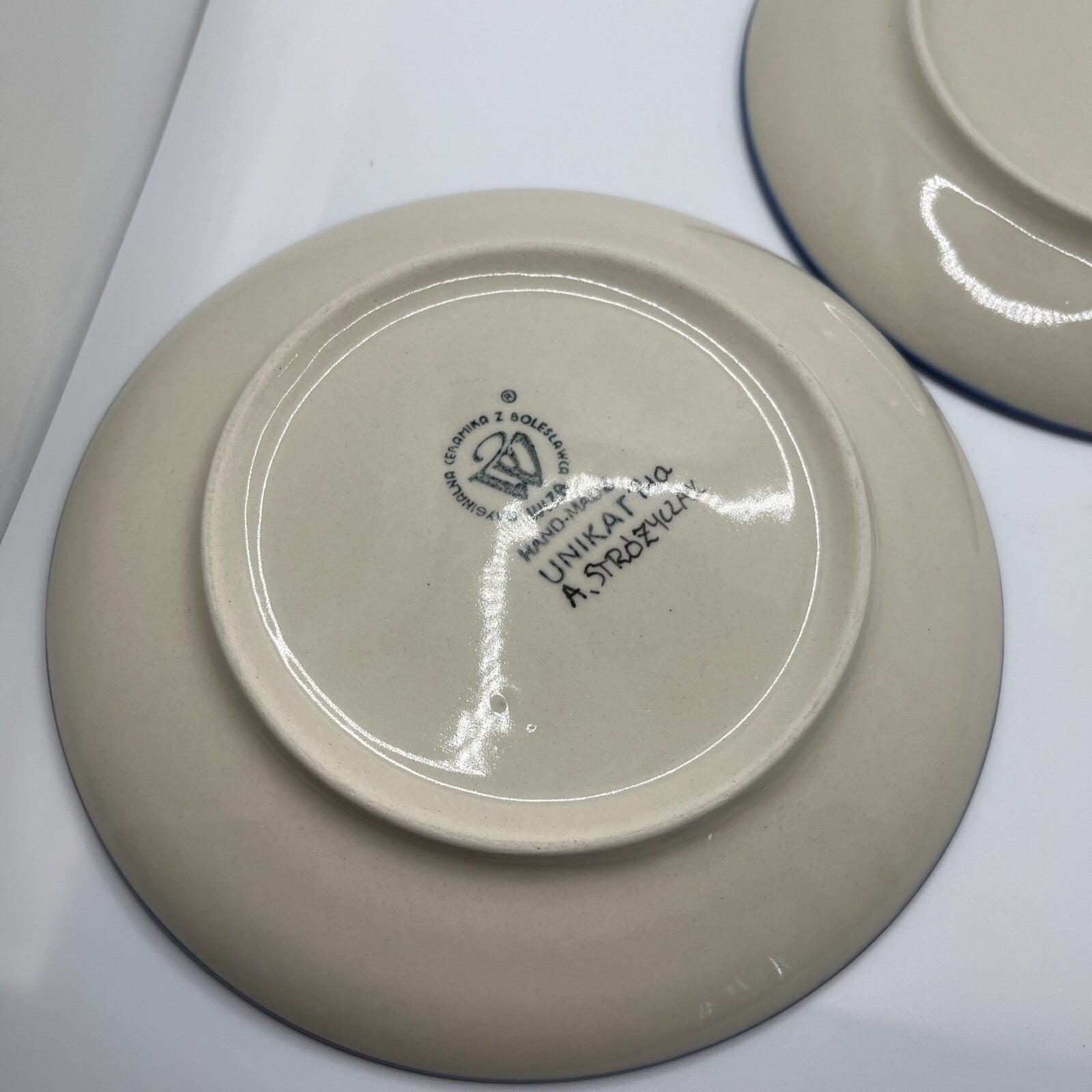 Unikat 2 Polish Pottery  Handmade Trivet R. Zarzycka 7.5” Salad Plate