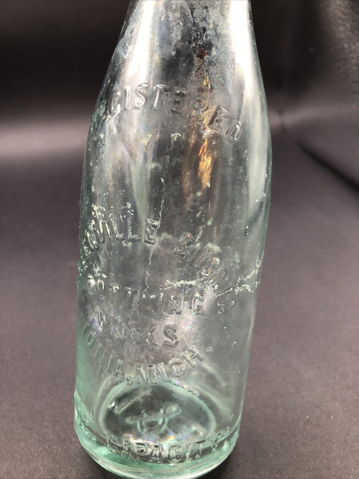 Greenville & Ionia Bottling Works Vintage 7 oz Bottle  Ionia Michigan MI MICH