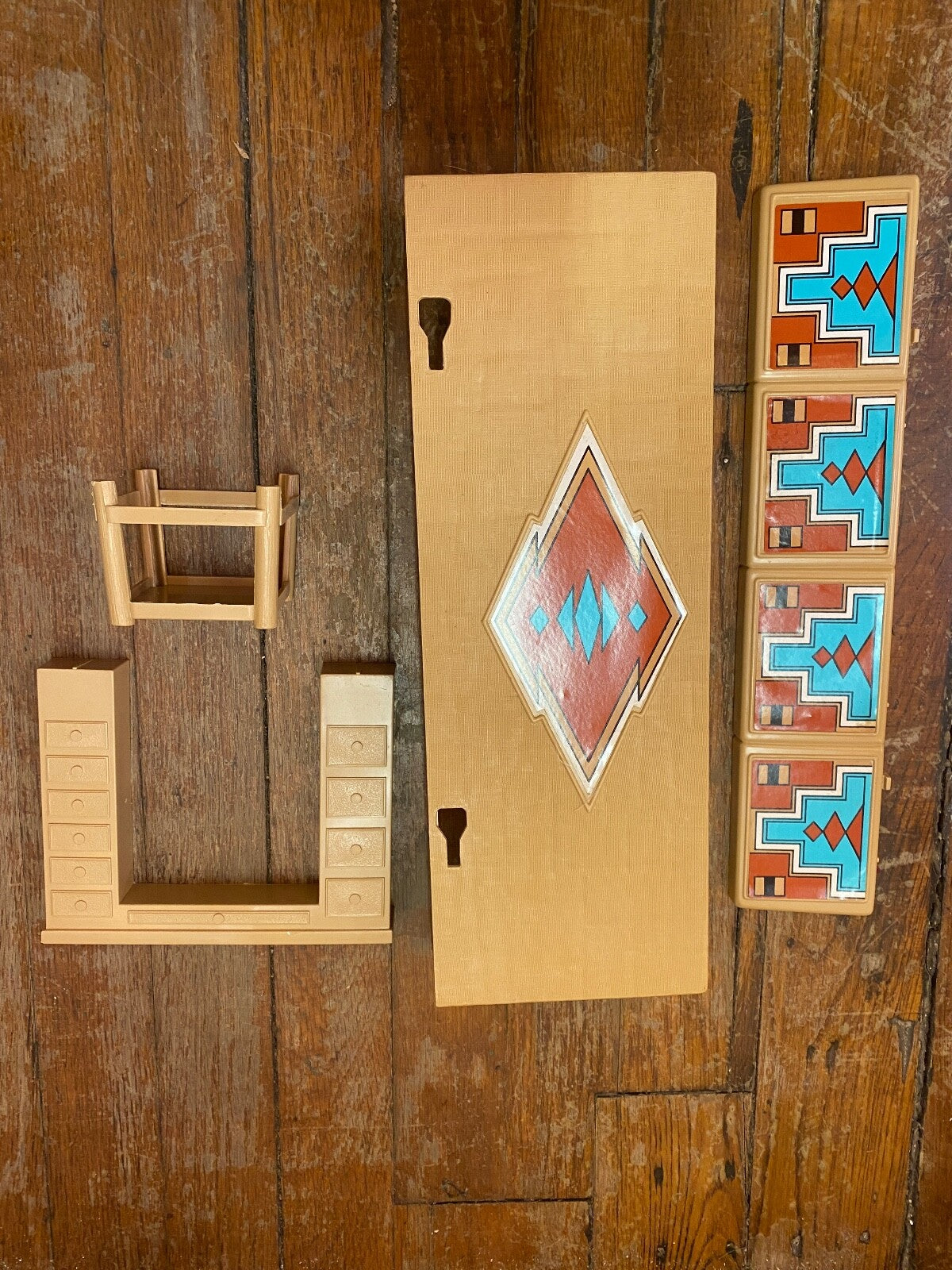 VTG 1976 Chers Dressing Room Dream House W/ Wardrobe Cher Doll Furniture 7 Cards