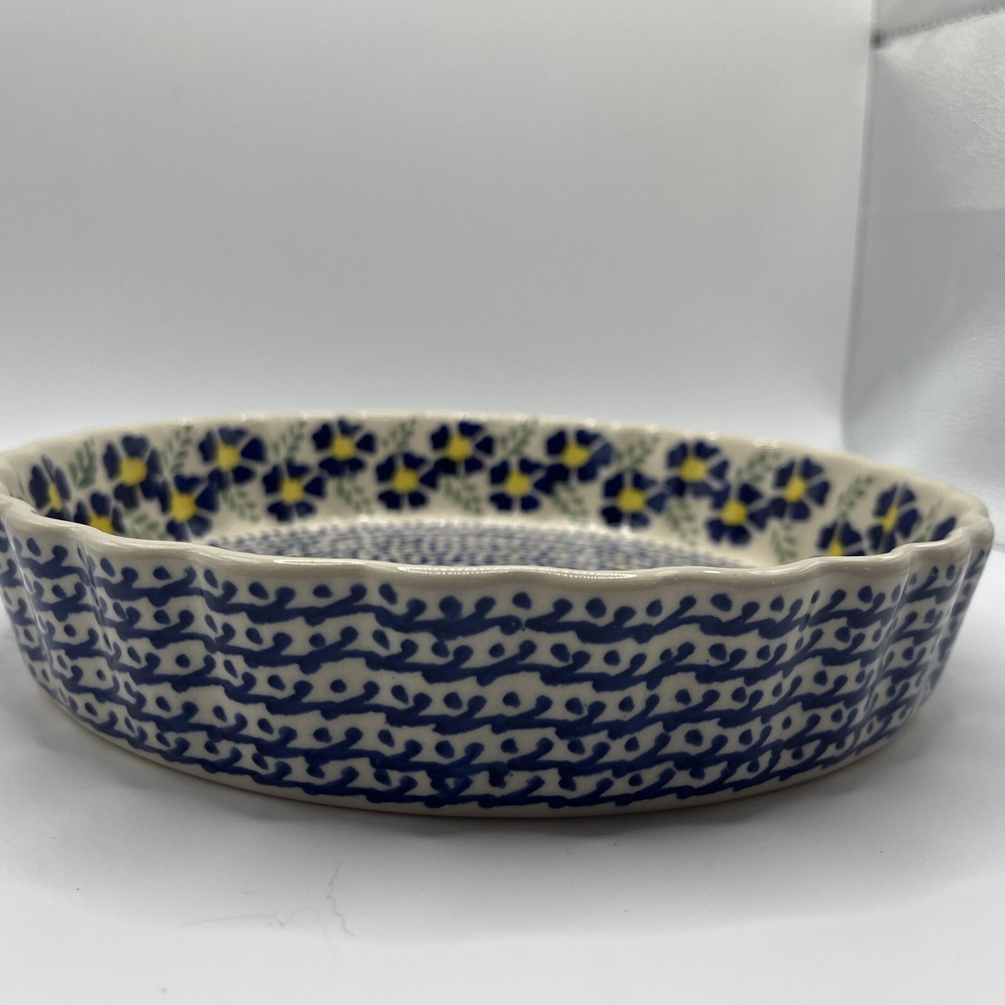 Polish Pottery Pie Quiche Dish Fluted Edge 9" - Blue Flower