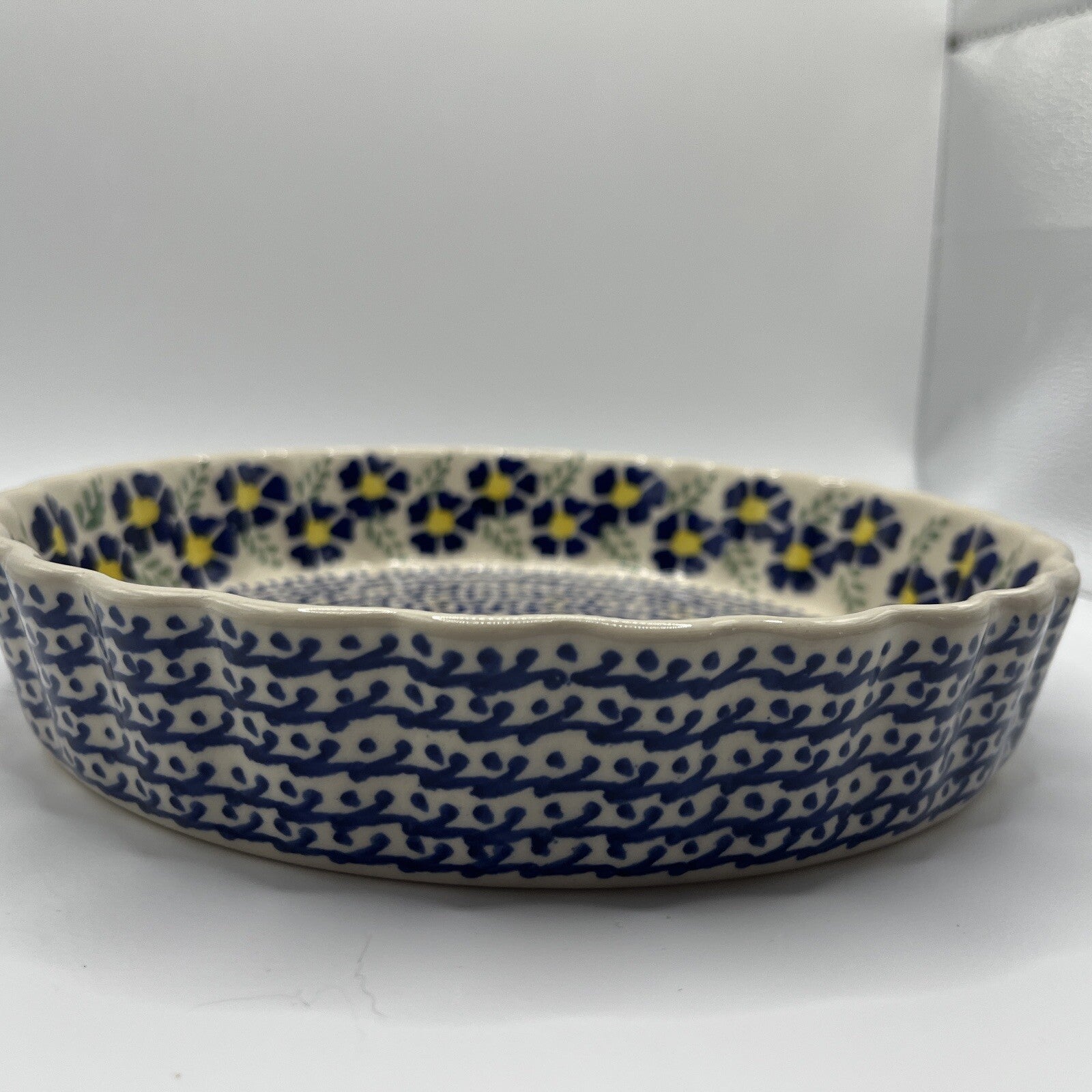 Polish Pottery Pie Quiche Dish Fluted Edge 9" - Blue Flower