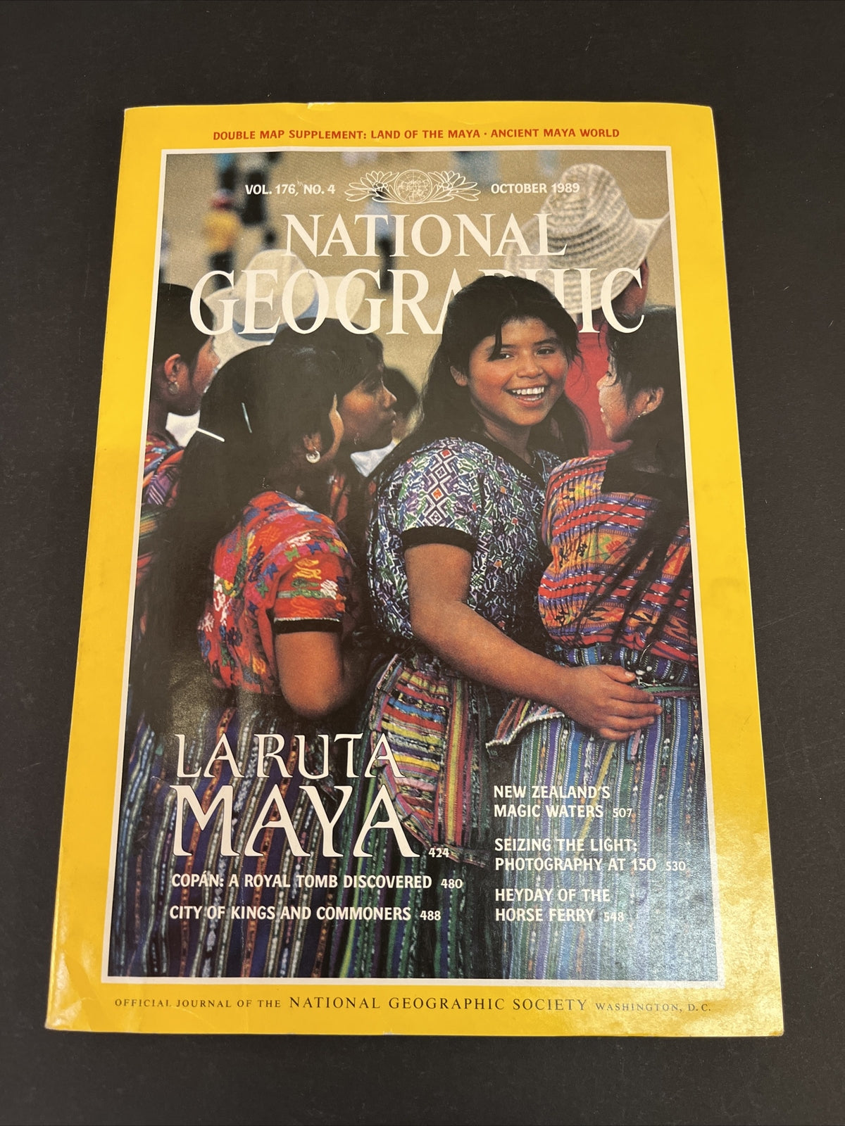 October 1989 National Geographic Magazine "La Ruta Maya" 