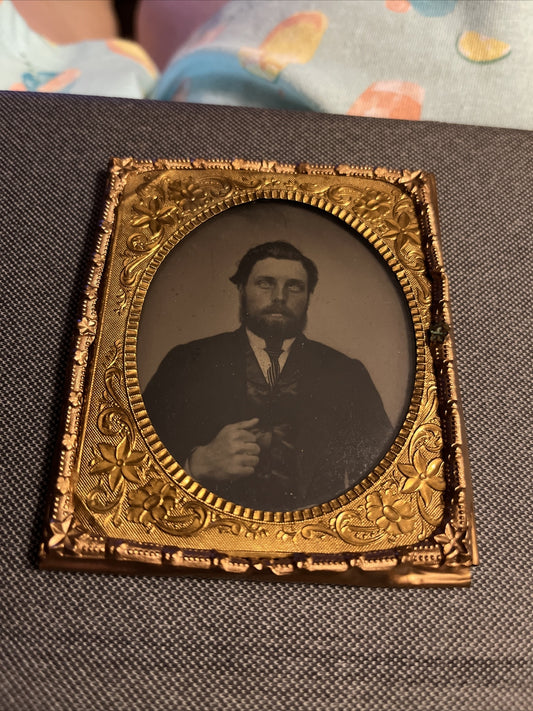 Vintage AMBROTYPE Photo of a man Daguerreotype Case Tinted 1850s