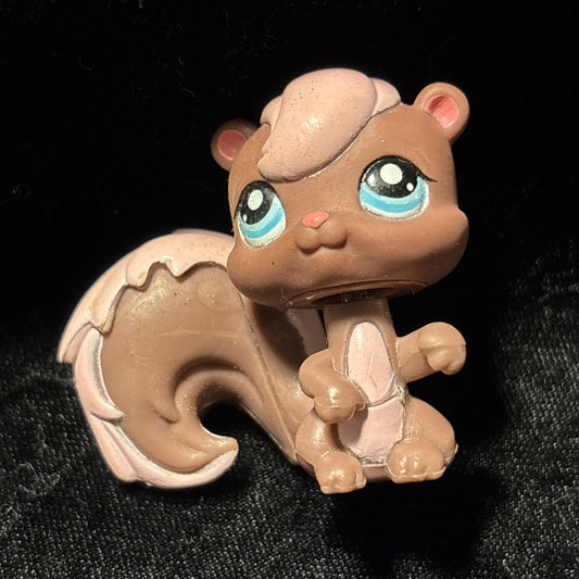 Littlest Pet Shop LPS Brown Skunk with Pink Stripe #1904