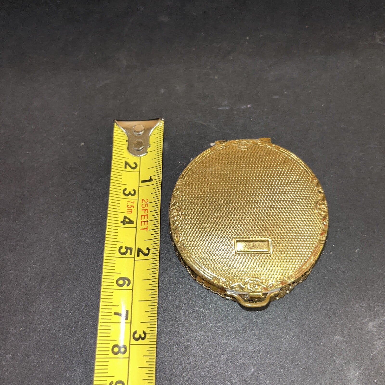 Rare Vintage Compact Gold Mesh 1950's Gold Tone Compact Powder/blush