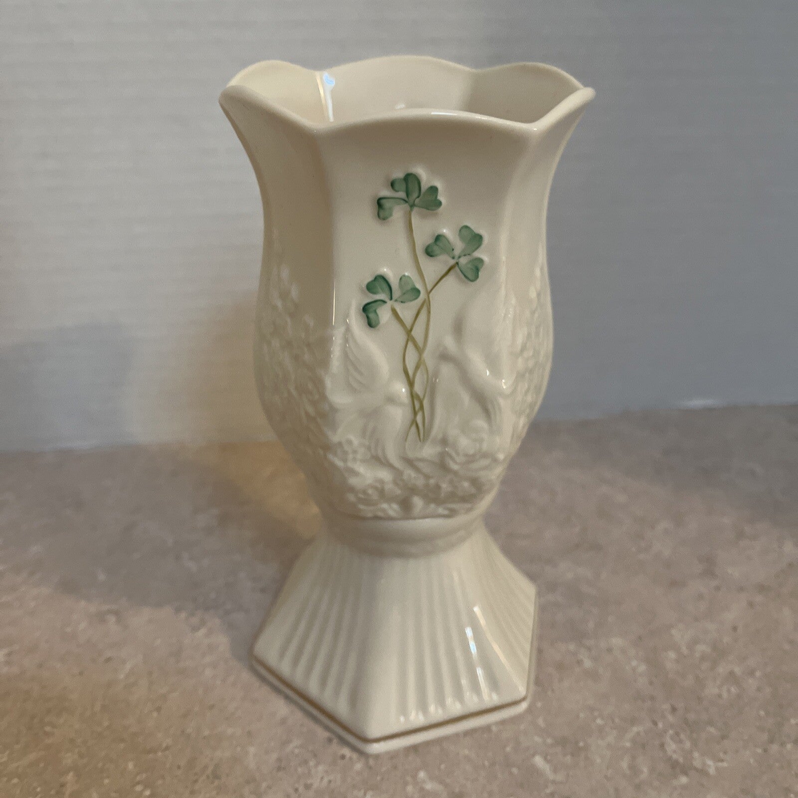 🍀BELLEEK Porcelain Tea light Votive Candle Holder With Shade Fairy Light Lamp