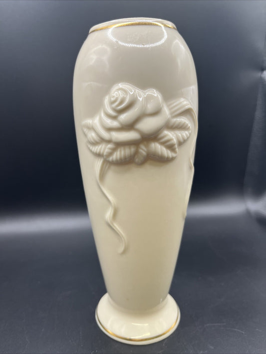 Lenox Handcrafted Rose Vase with Gold Trim 8”