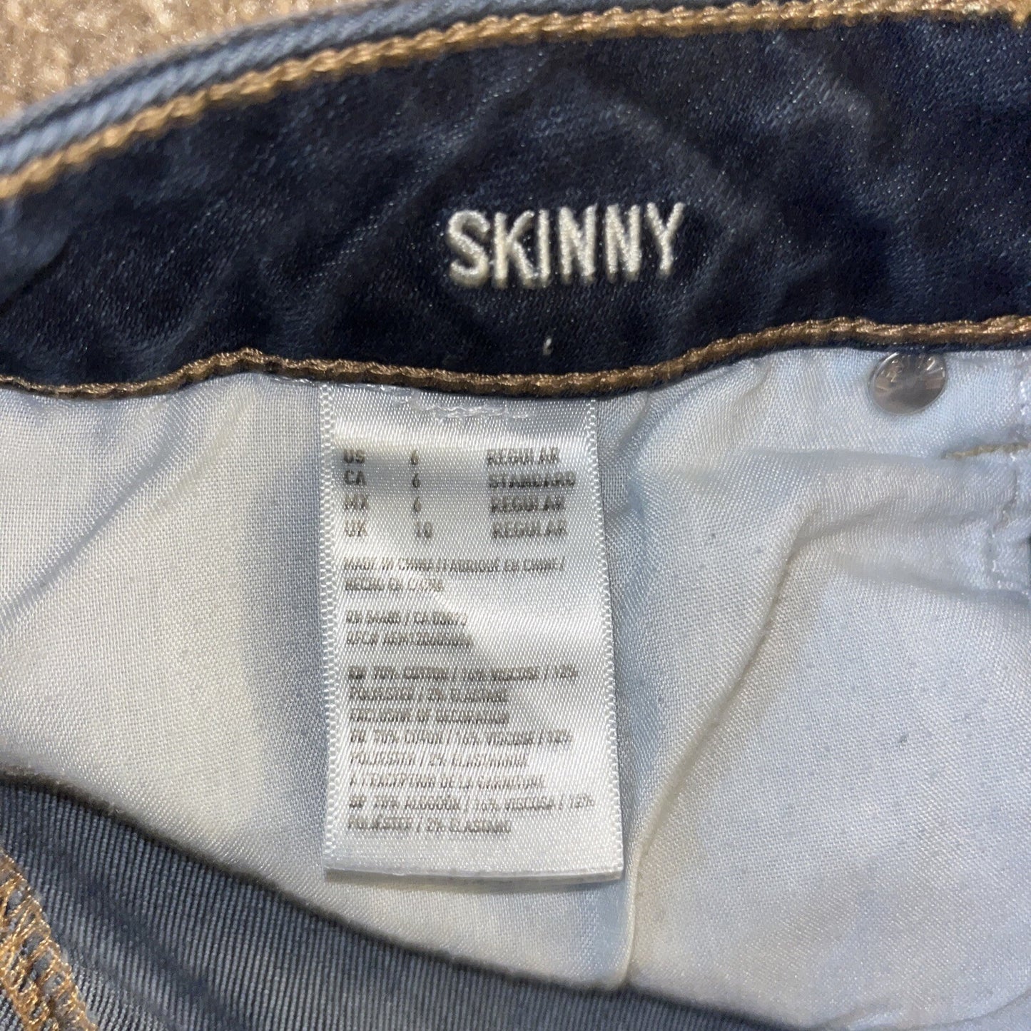American Eagle Jeans Womens Size 6 Blue Super Stretch Straight Leg Denim