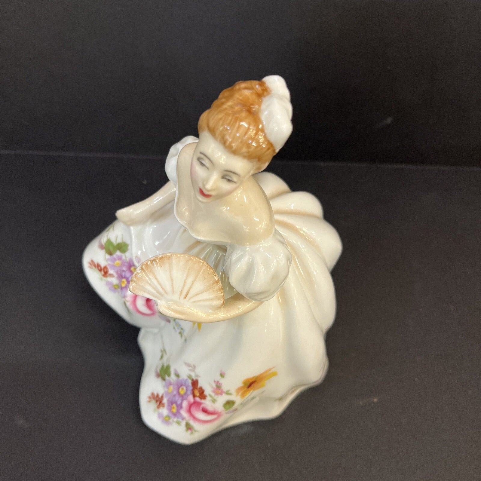 Royal Doulton HN3002 MARILYN 7 1/4" Figurine 1985