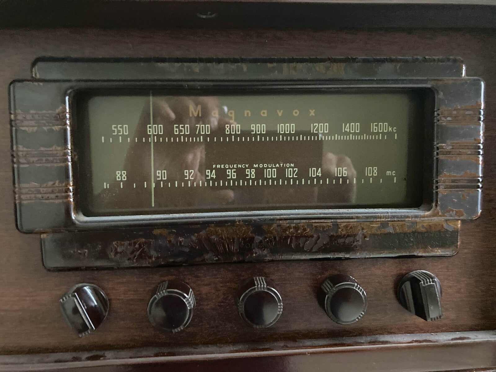 Vintage Cherry Magnavox Model 378M Radio television Phonograph CONSOLE TV 
