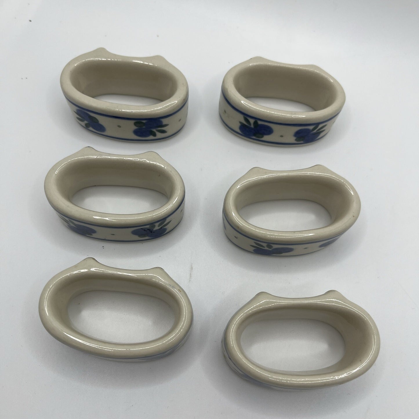 4 Polish Pottery Napkin Rings Hand Painted Floral Blue Cream Yellow