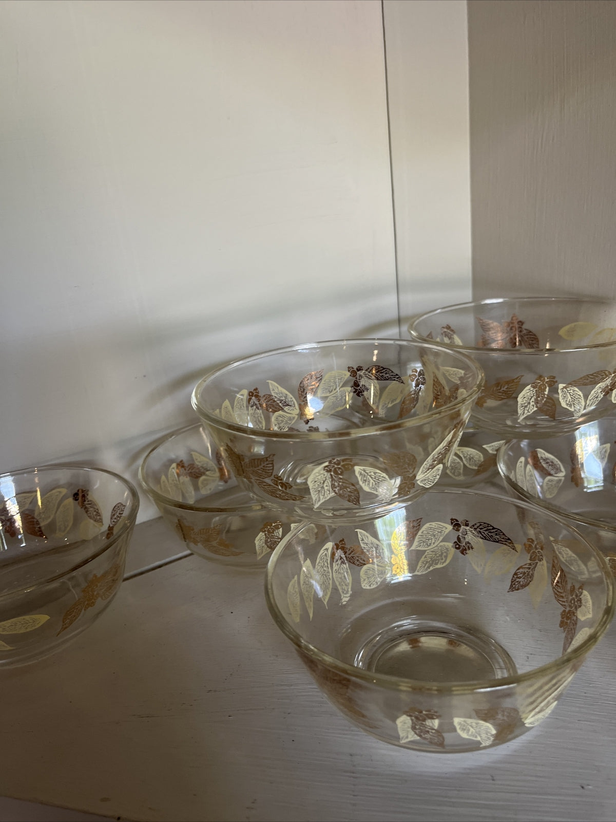 Vintage MCM Chip ‘n Dip Glass Salad Bowl Set Gold Leaf/Olive Design