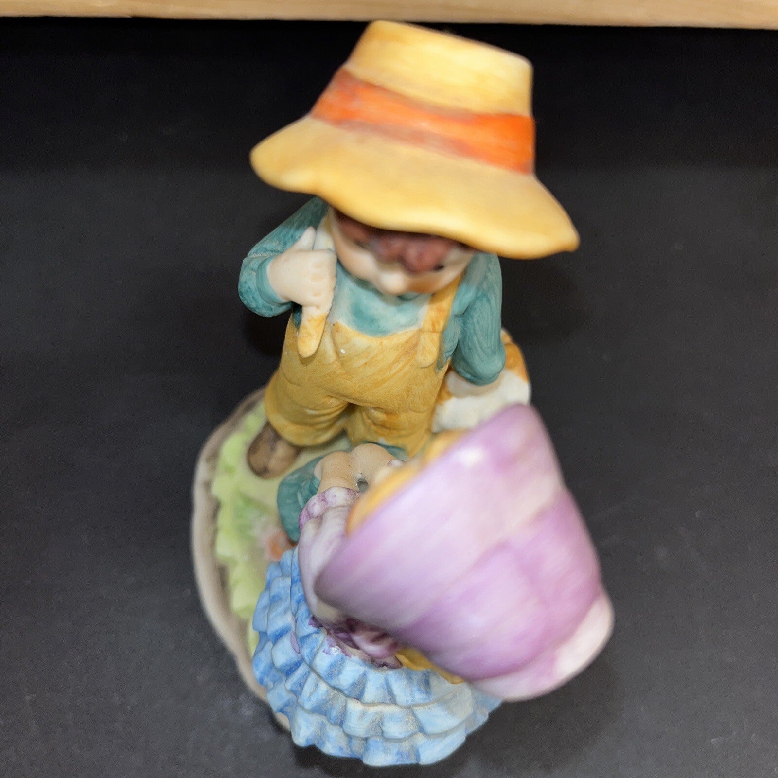 Lefton Boy And Girl Figurine Vintage Great Condition