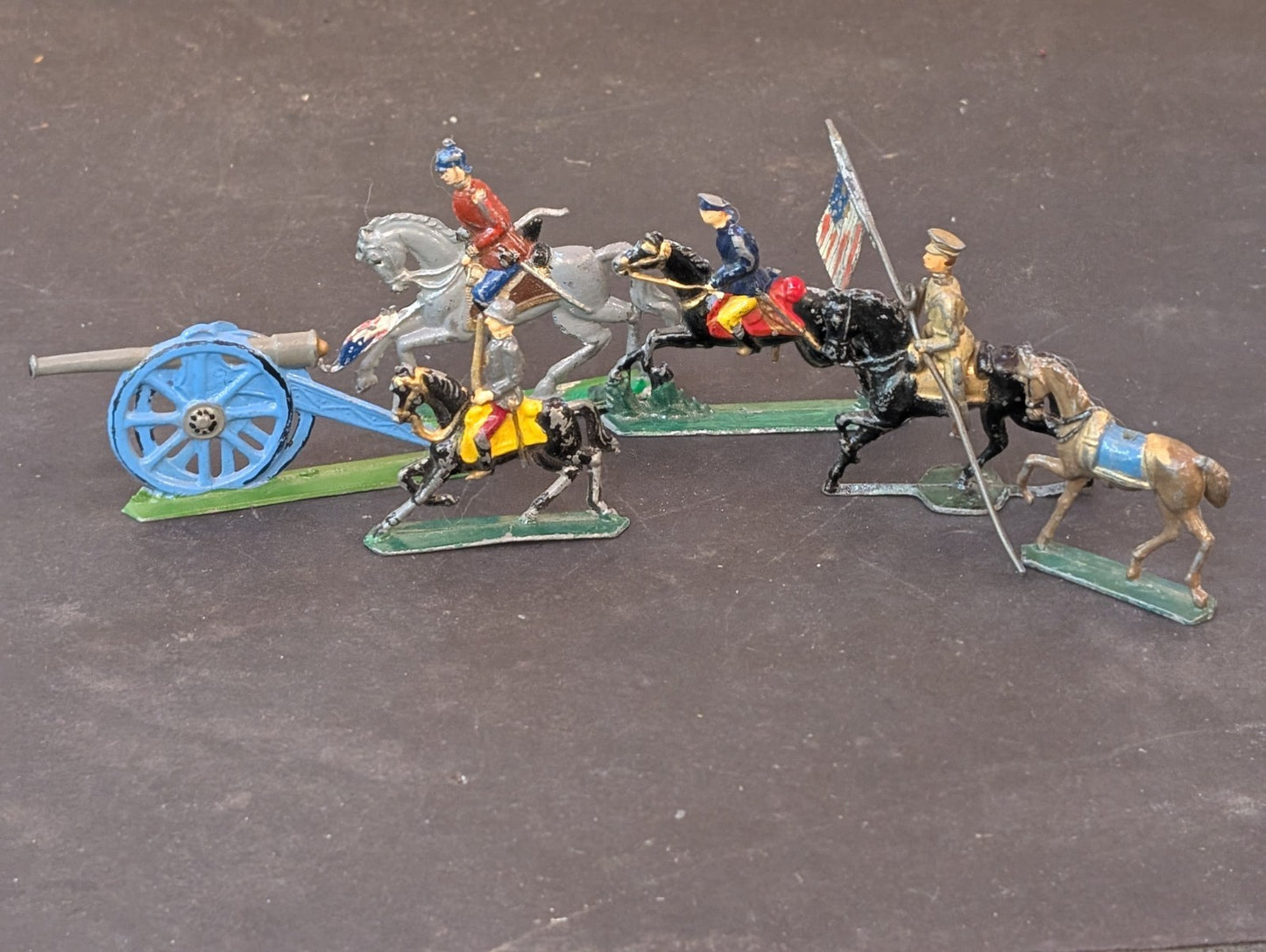 Vintage Lot Of 6 Mini Lead Toy Soldiers & Various Metal Toy Figure Mixed Lot