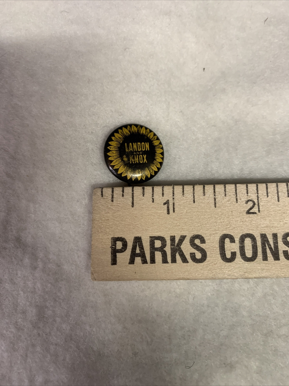 2 Vintage Landon Knox 7/8" & 5/8" Pinbacks