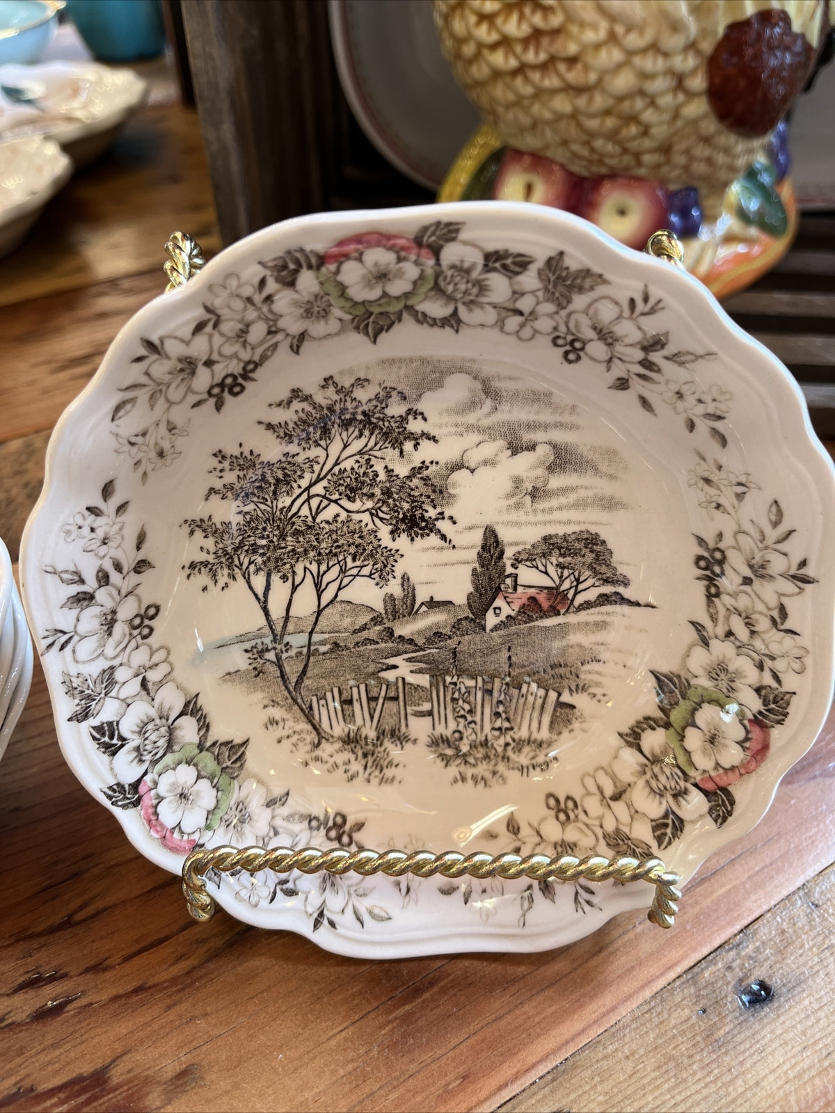 Beautiful 5.5' English Straffordshire Berry Bowls (5)