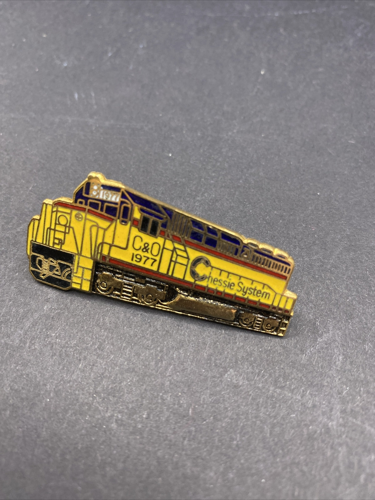RARE VINTAGE C & O UNIFORM Tie Clip Clasp CHESAPEAKE OHIO RAILROAD Train