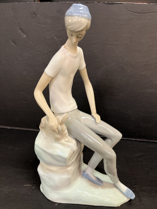 Vintage LLADRO NAO BOY with DOG  