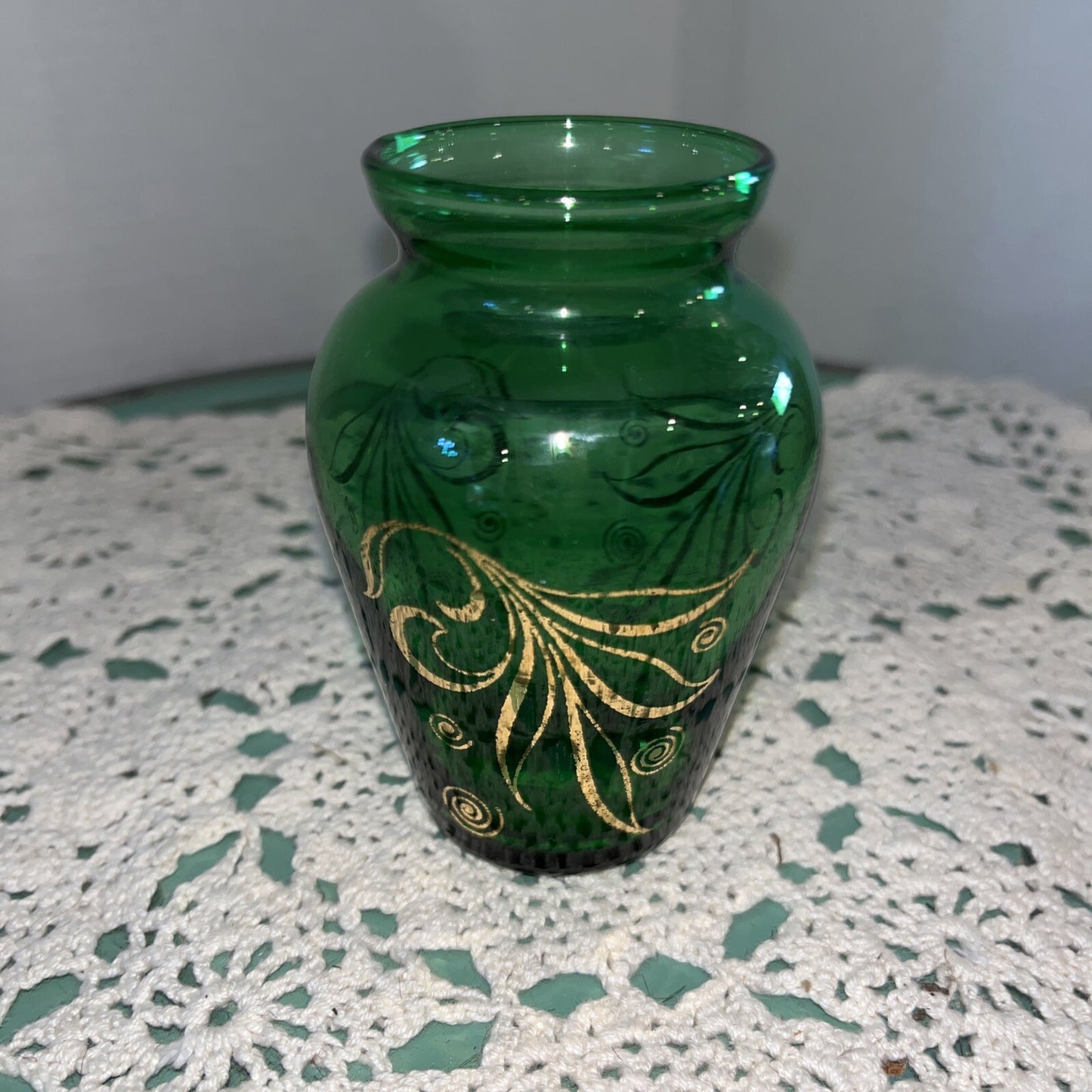 Vintage MCM Mini Glass Bud Vase 3.75" Anchor Hocking Emerald Green Gold Trim