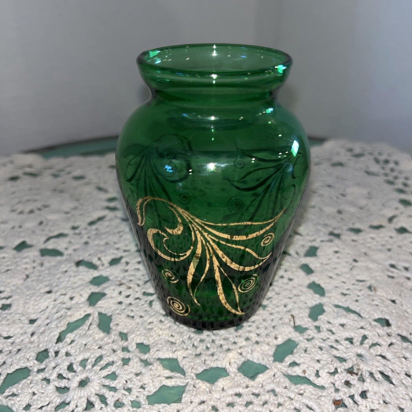 Vintage MCM Mini Glass Bud Vase 3.75" Anchor Hocking Emerald Green Gold Trim