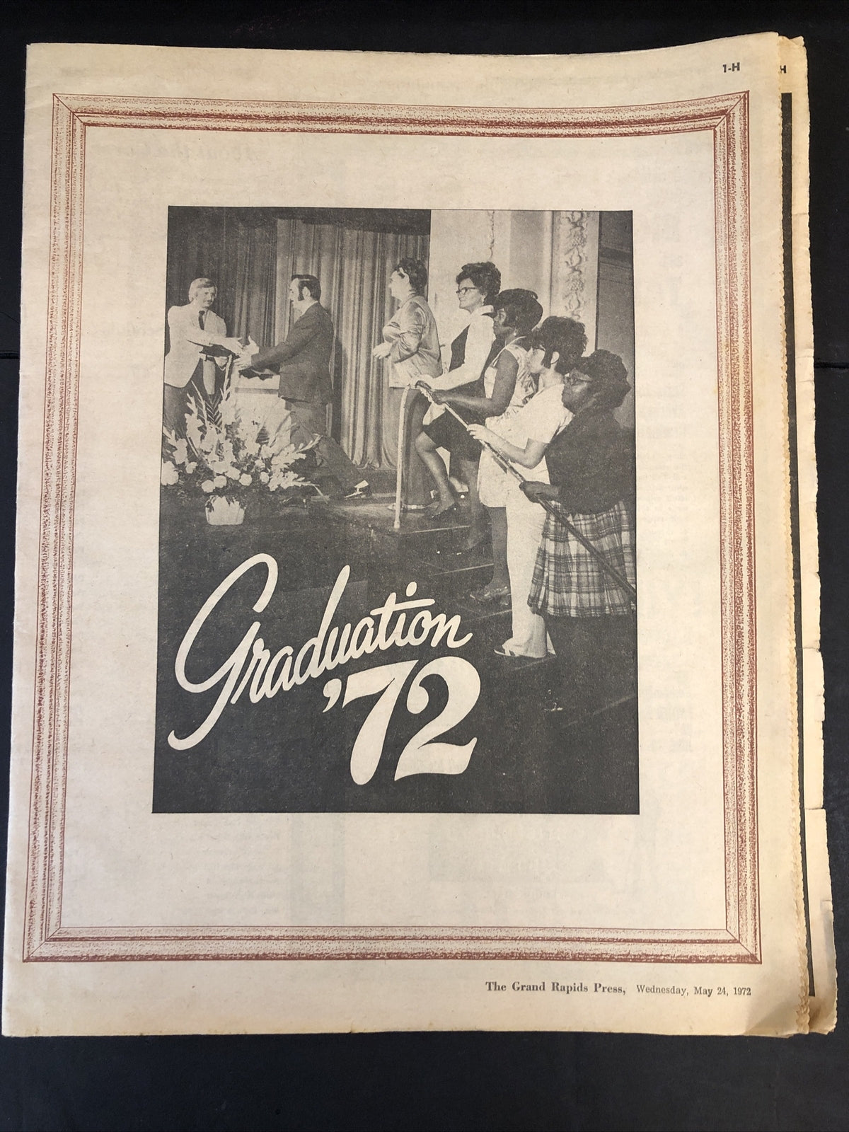 Graduation 1972 Grand Rapids Press Newspaper 40 pages Seniors High School