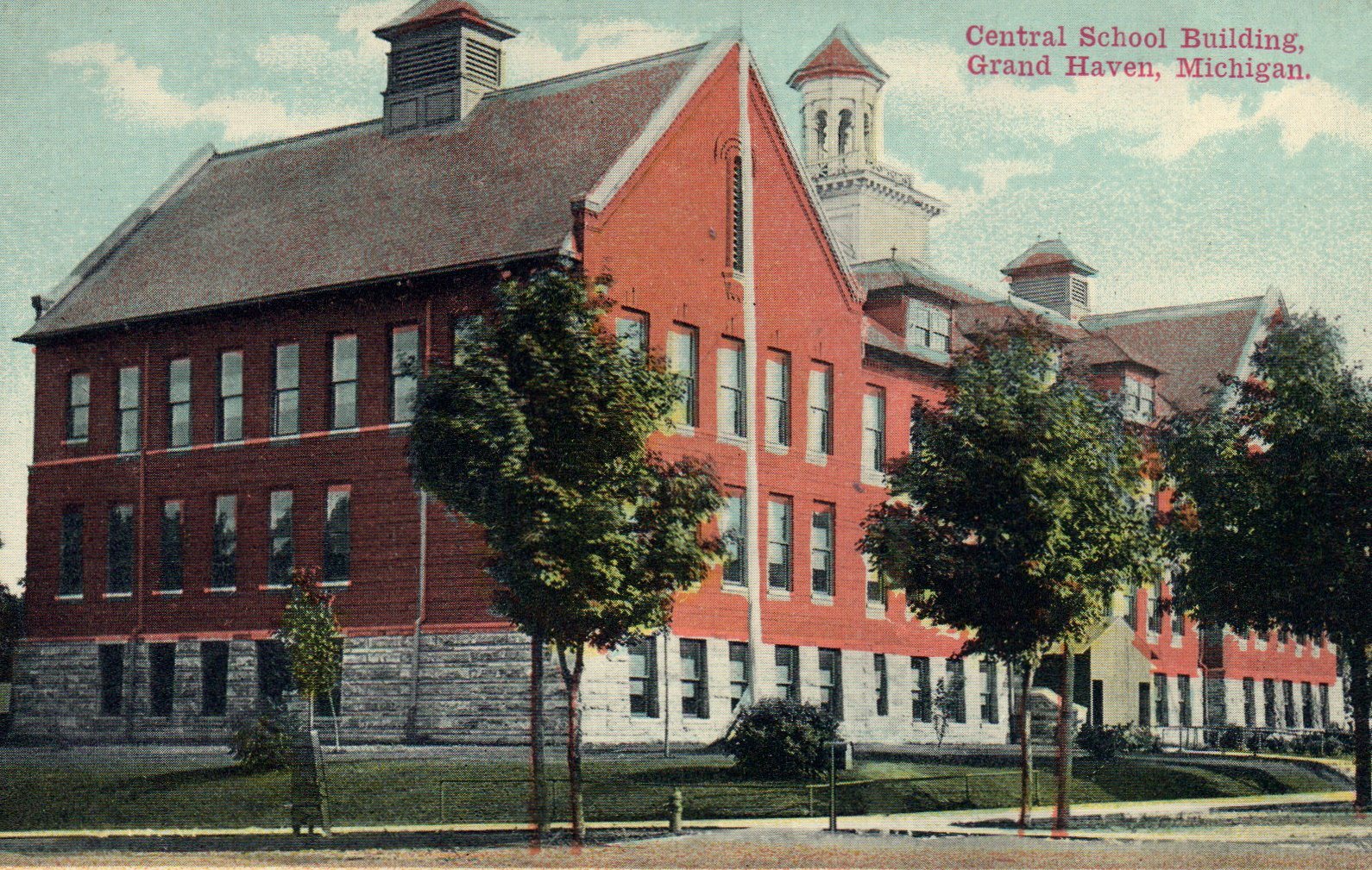 Central School Building, Grand Haven Michigan Mich MI Postcard