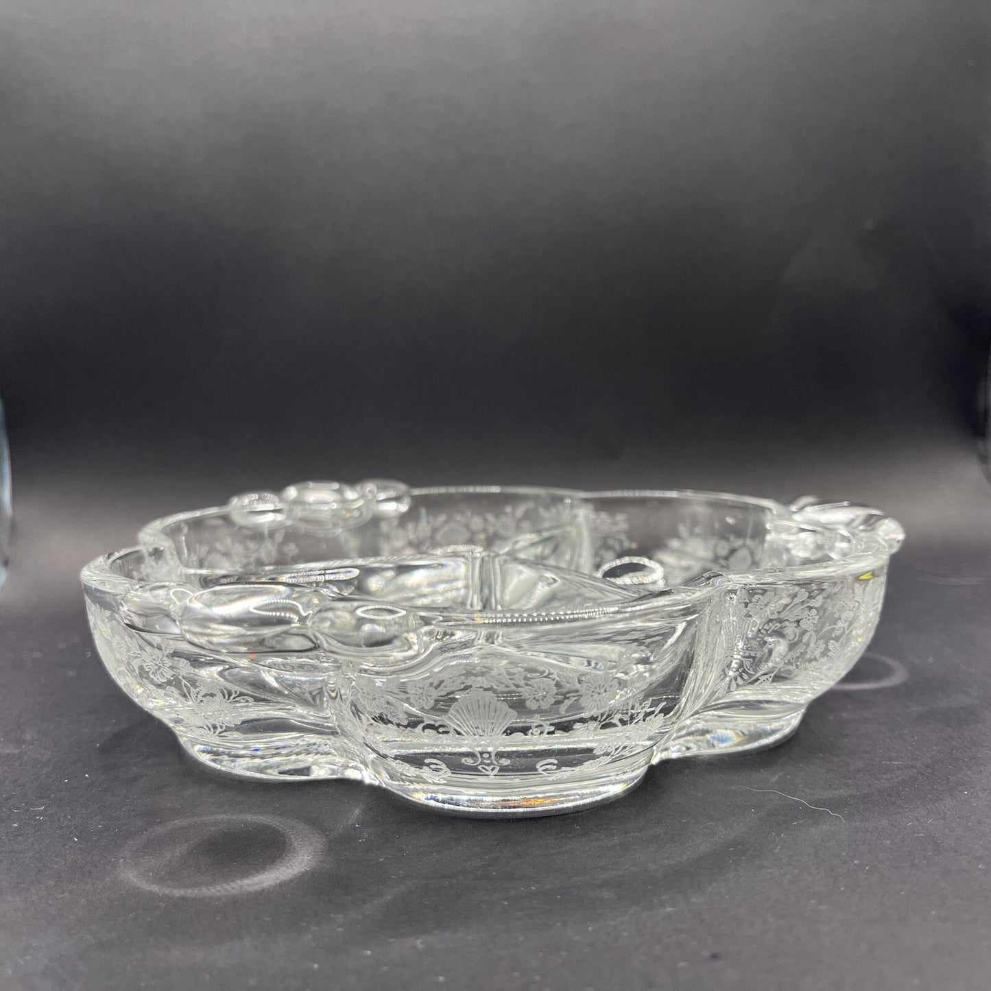 Duncan Miller FIRST LOVE 8" 3 Part Round Divided Relish Dish Etched Glass