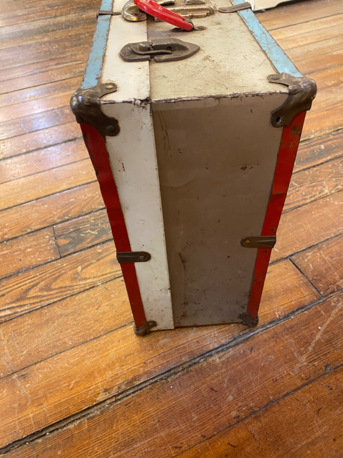 Vintage Roller Skate Ware Bros Black Leather Roller Skates Wood Wheels Box case