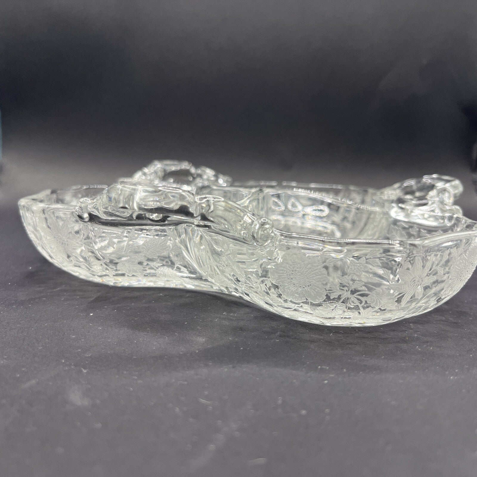 CAMBRIDGE ART GLASS UNIQUE THREE HANDLED THREE PART CANDY DISH "WILDFLOWER" ETCH