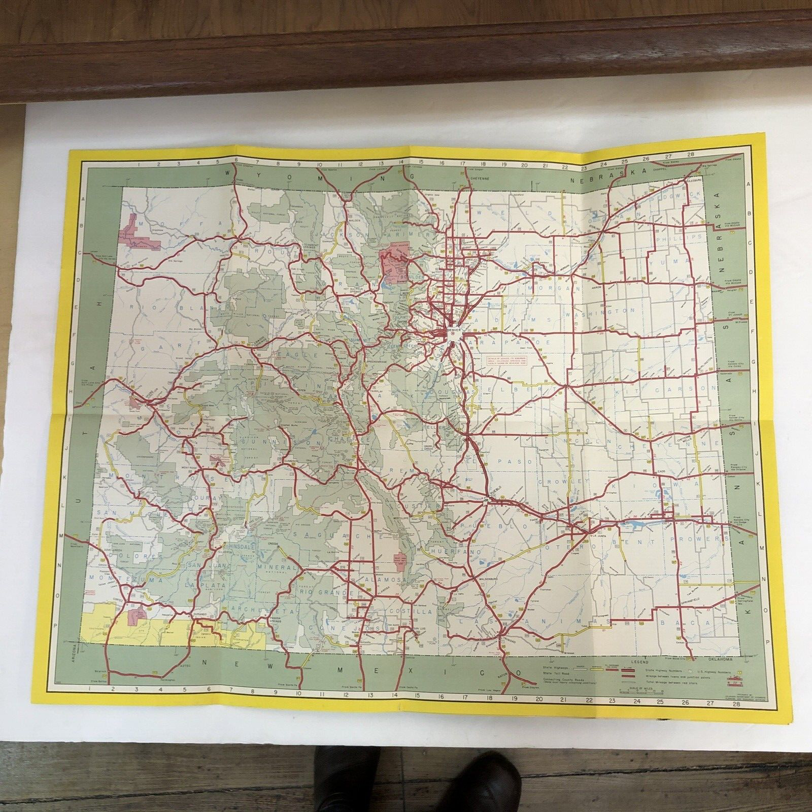 2 Colorado CO Tourist Guides Map Booklets Union Pacific Railroad & Dept of Hwy