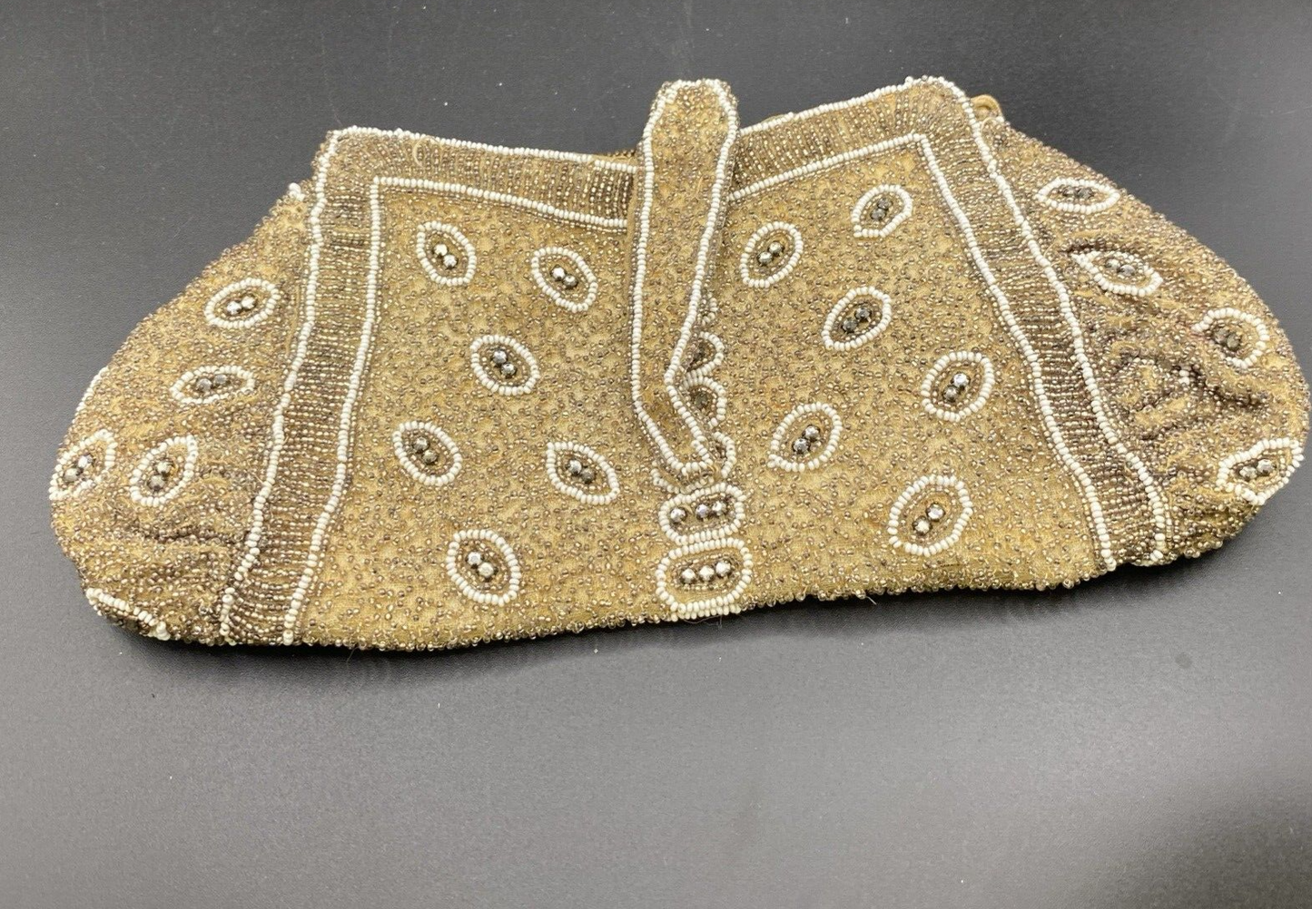 Unbranded  vintage Beaded Purse  clutch Circa  1950's tan