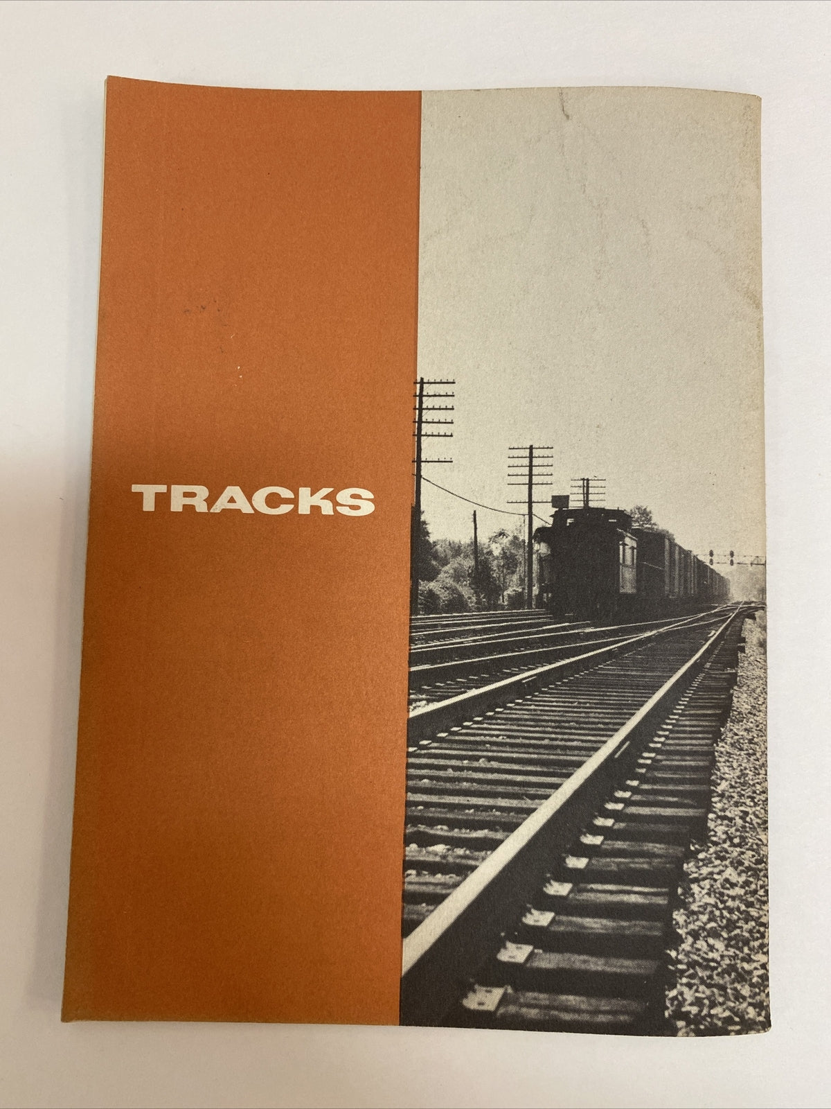 October 1955 TRACKS MAGAZINE CHESAPEAKE & OHIO RAILROAD RR TRAINS  