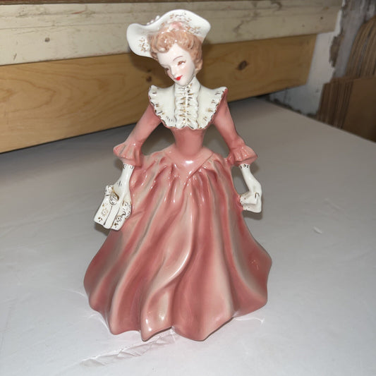 VINTAGE FLORENCE CERAMICS PASADENA CALIFORNIA JULIE 7.5”LADY FIGURINE