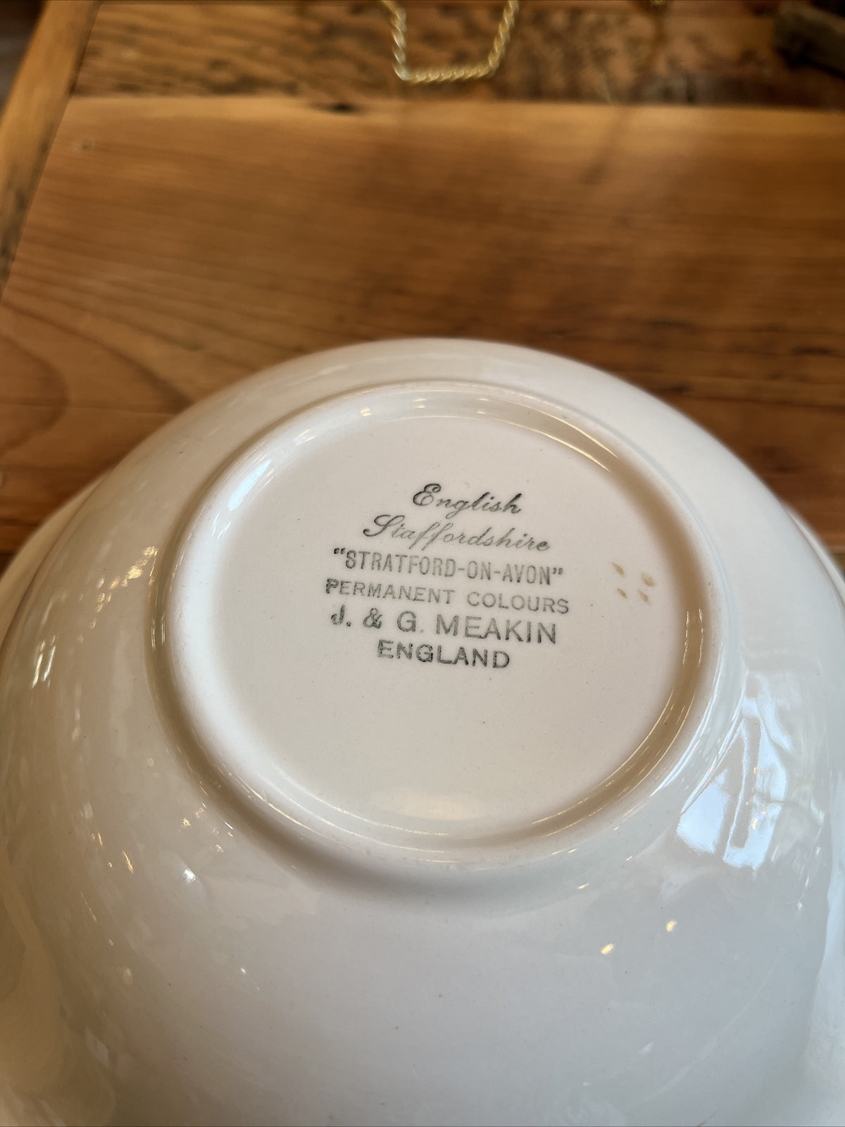 Beautiful 8” English Stratfordshire China Bowl