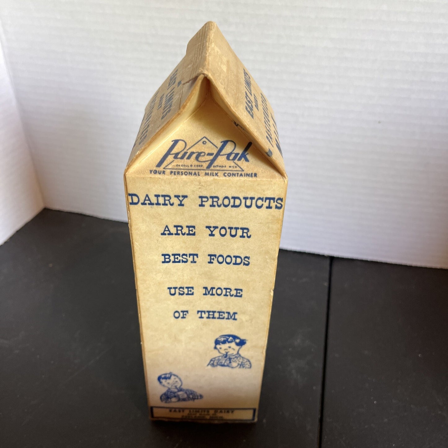 Vintage East Limits Dairy One Quart Waxed Milk Carton Unused