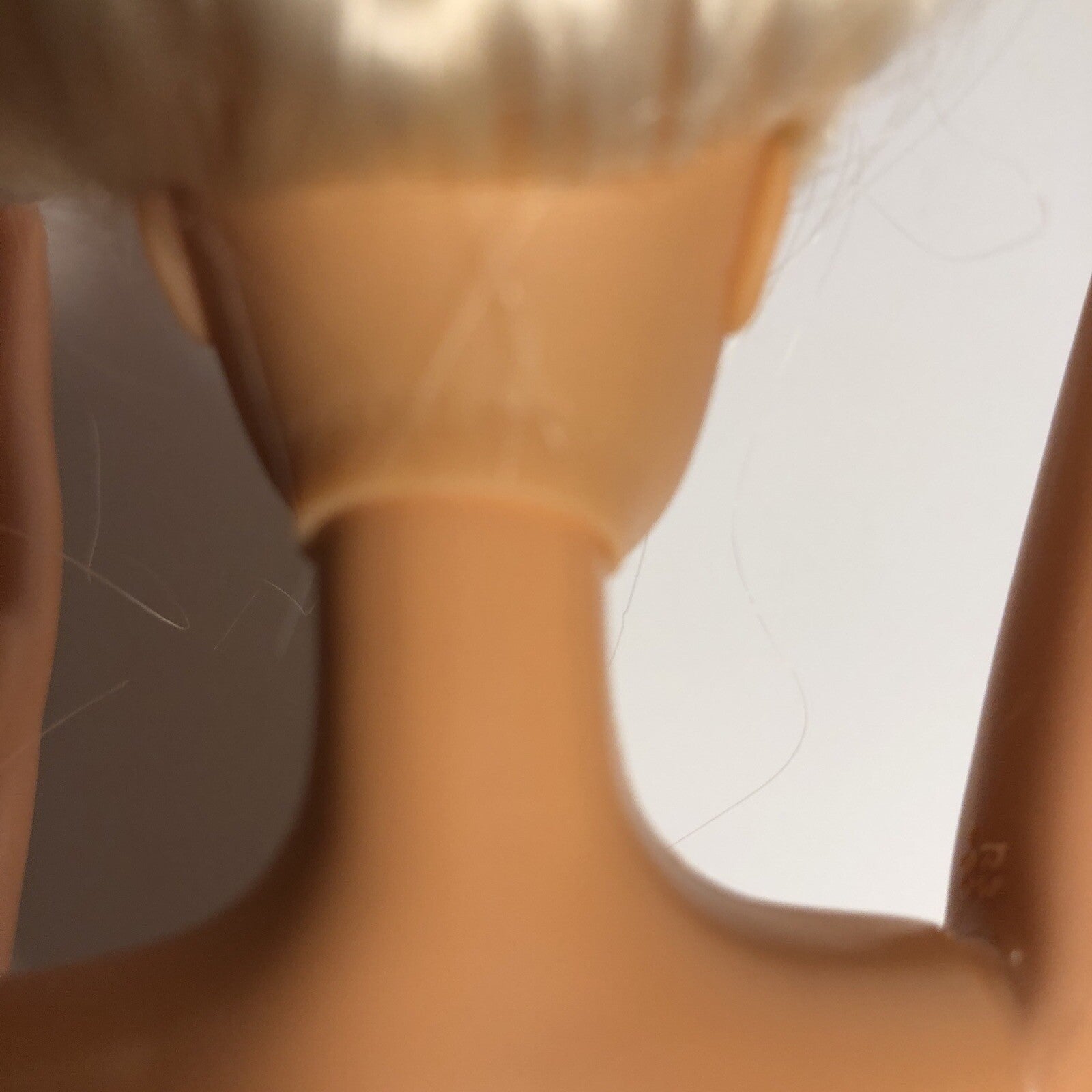 Platinum Blonde Barbie Doll Blue Eyes Hot Pink Lips Articulated Indonesia Toy