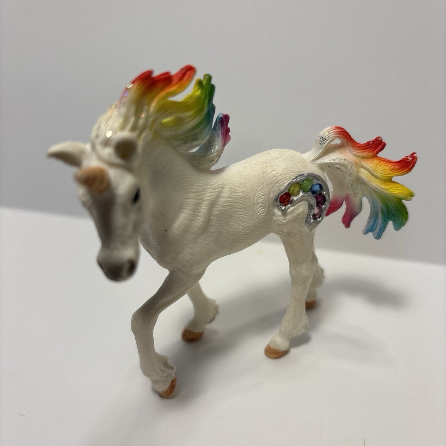 2015 Schleich Bayala Rainbow on Hip Unicorn Foal Horse Toy Retired