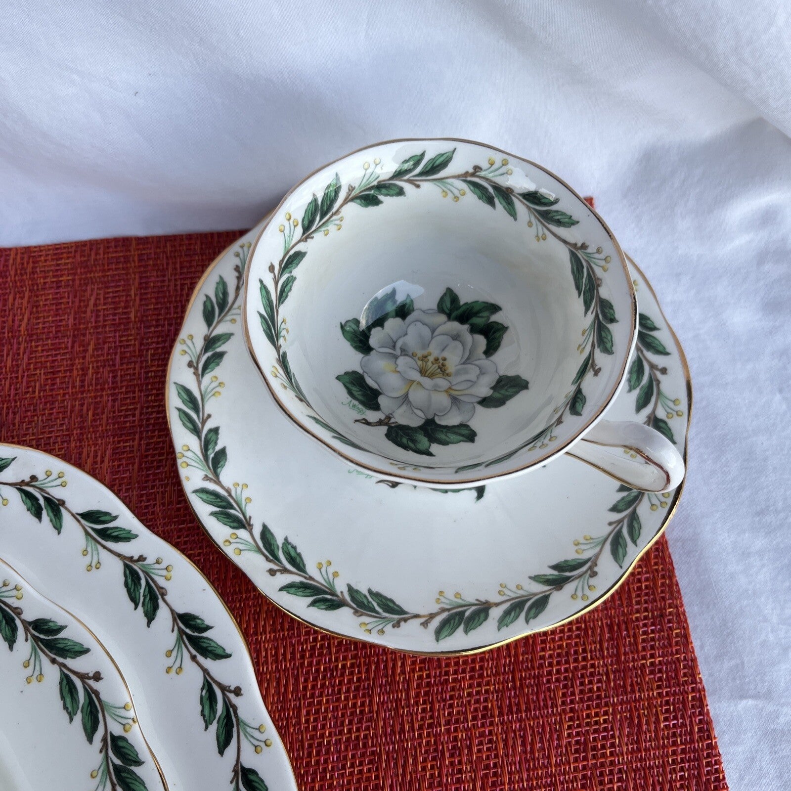 Royal Albert - Lady Clare Bone China, 6 - Pc Serving Set  - England Floral