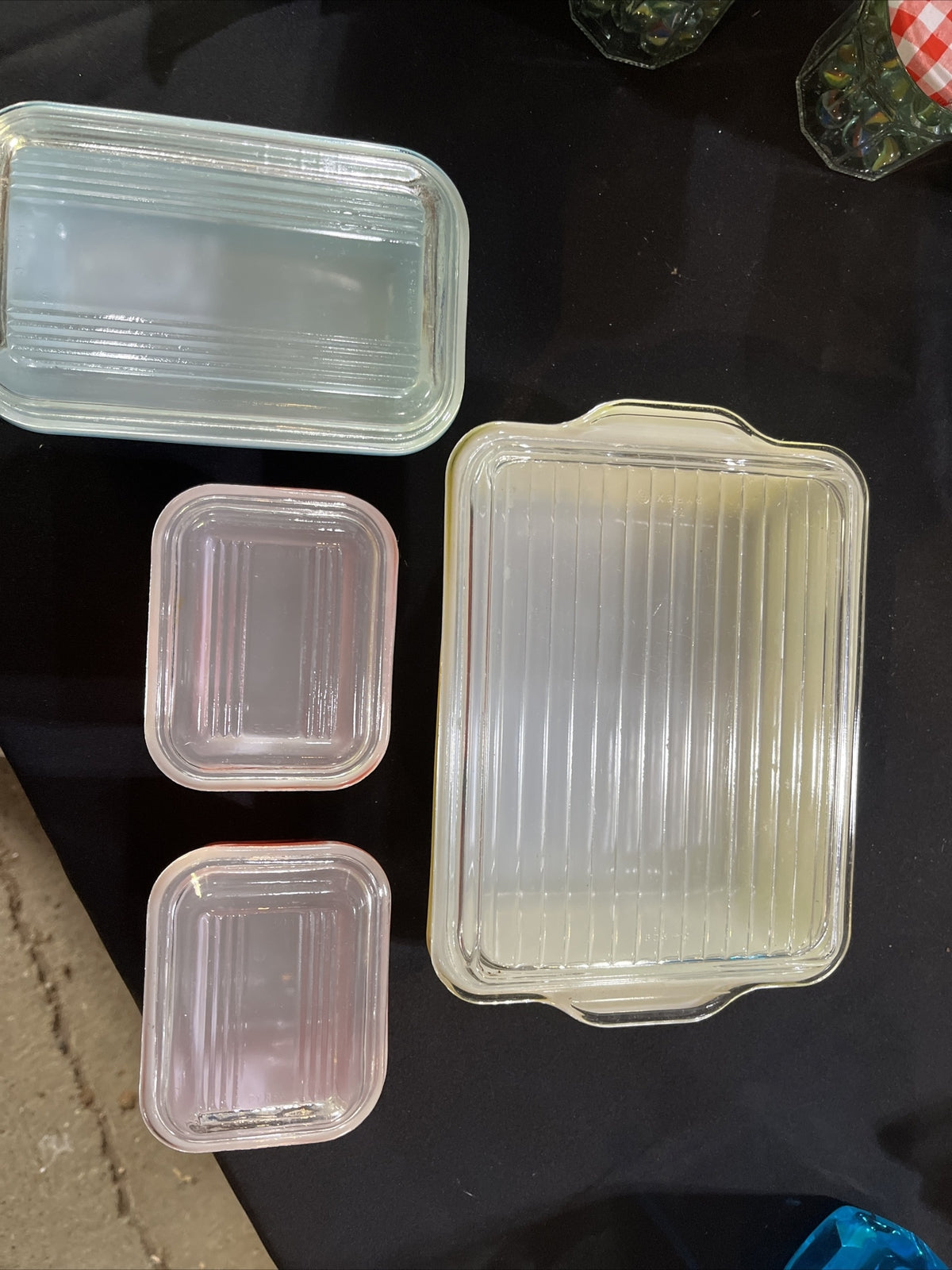 PYREX PRIMARY COLOR REFRIGERATOR SET (B057)