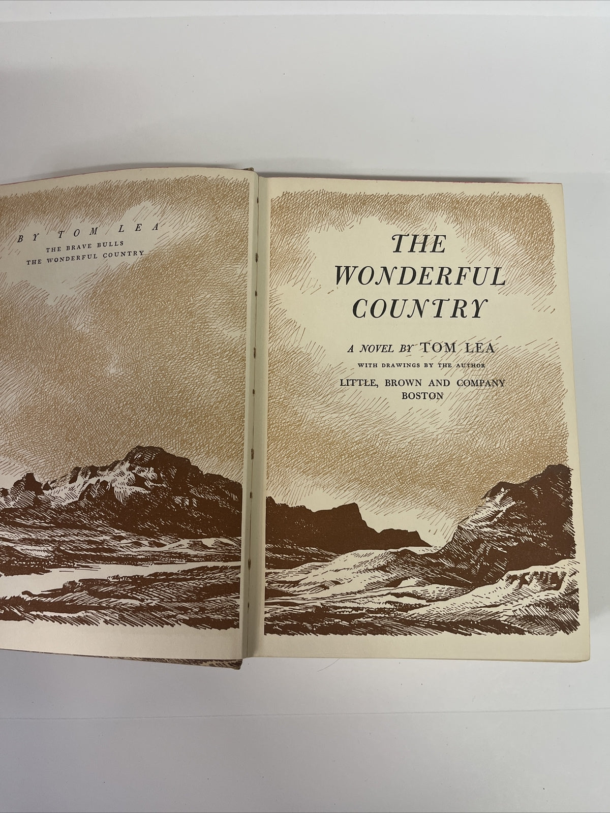 1952 The Wonderful Country Written and Illustrated by Tom Lea