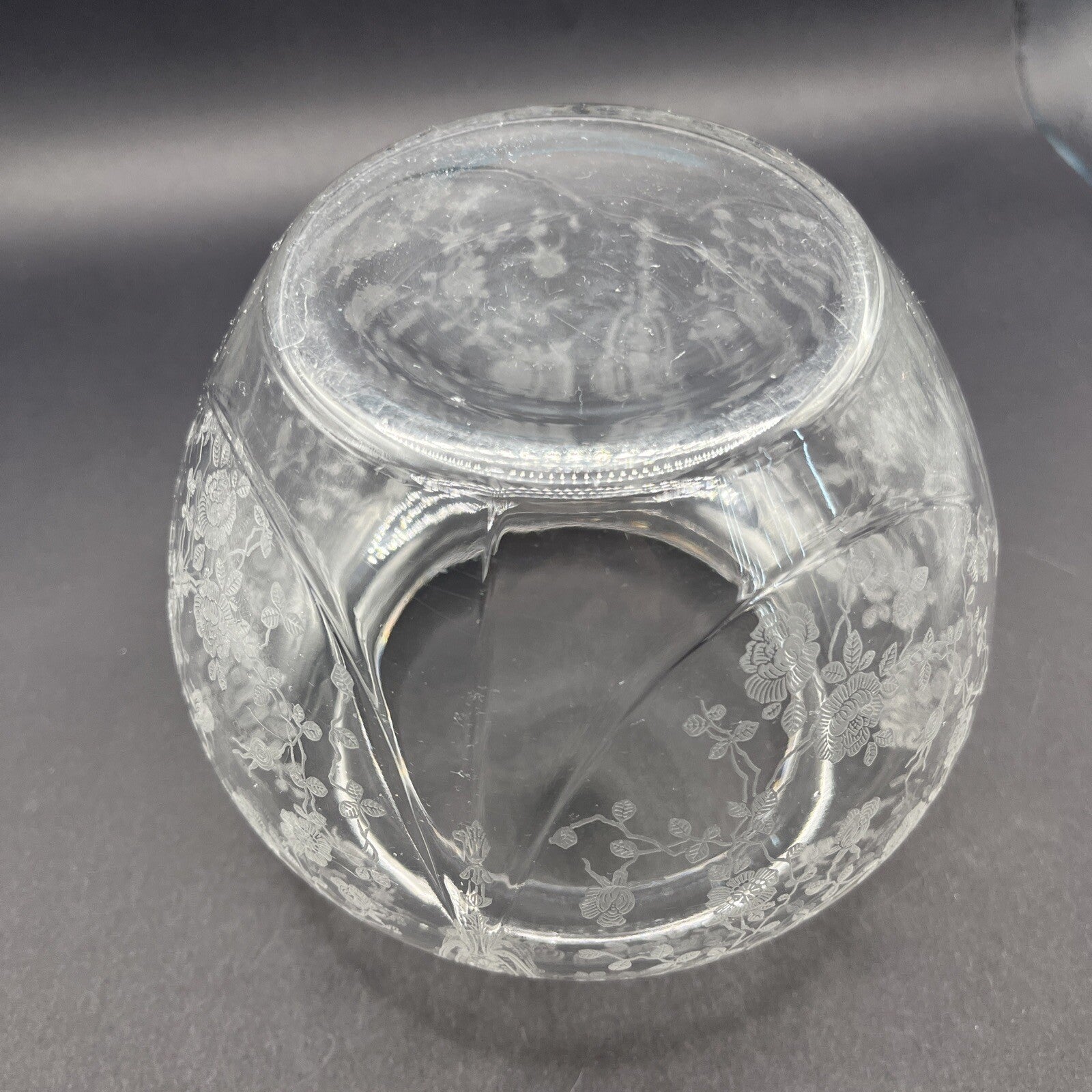 Cambridge Rose Point  Clear 6 ¼” Globe Vase