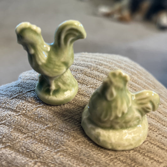 Vintage Red Rose Tea Wade Whimsies Noah’s Ark Rooster & Hen Set Of 2