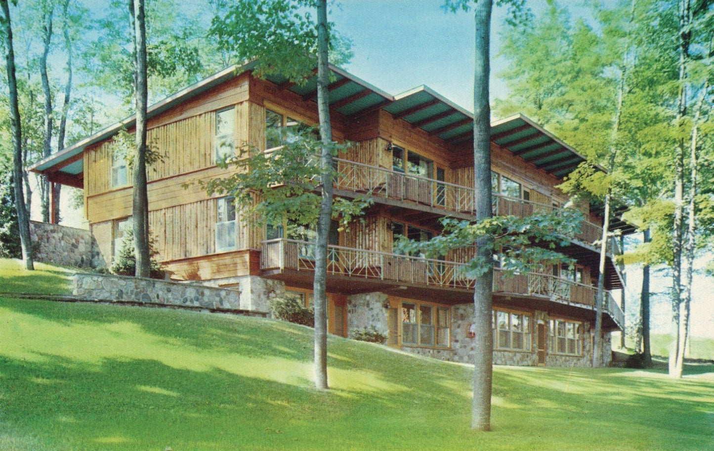 Hidden Valley Gaylord Large Cabin MI Michigan Mich Postcard