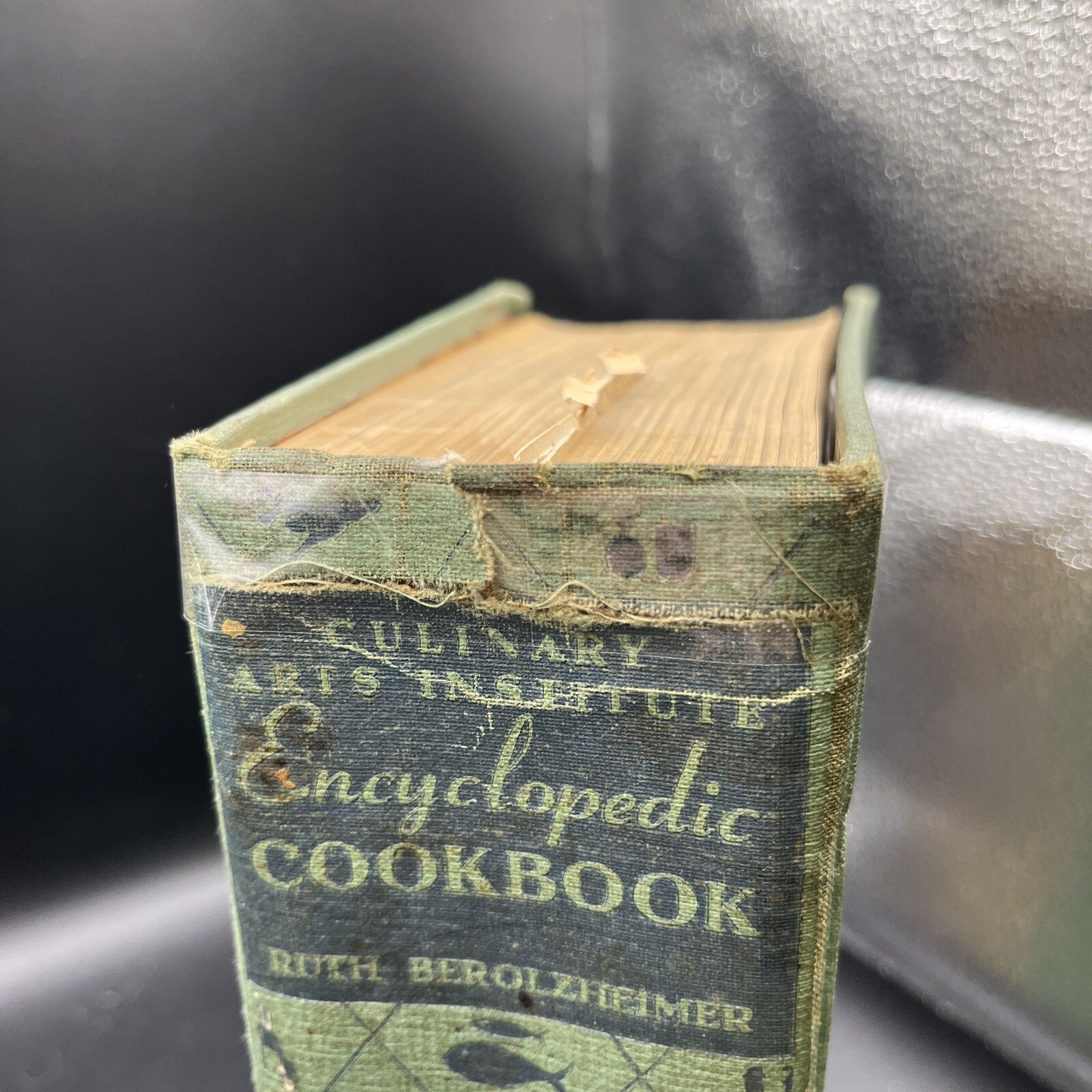 Vintage Culinary Arts Institute Encyclopedic Cookbook 1948
