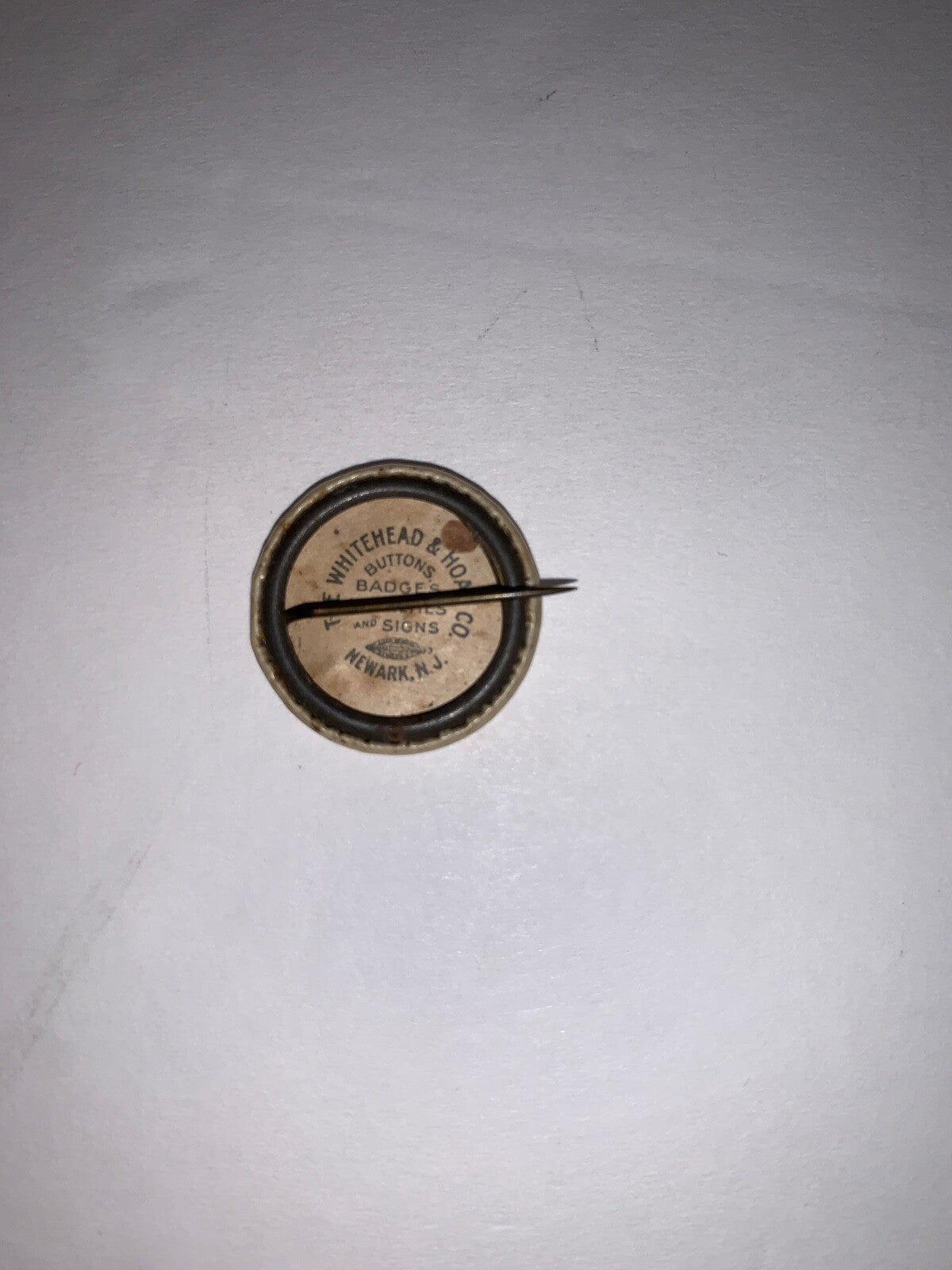 Vintage W.S.S Pledged for 1918 WWI War Savings Stamps 7/8" Celluloid Pinback 