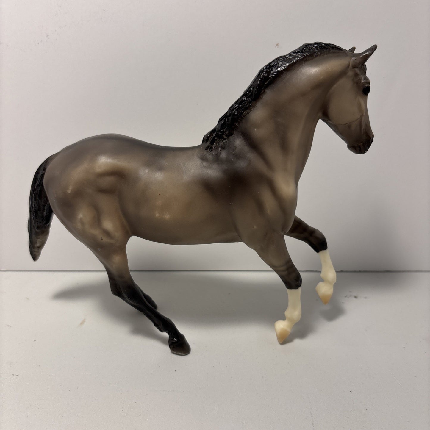 Breyer 6” tall Grullo (Gray) Ginger Quarter Horse Series 2004-2006 Retired